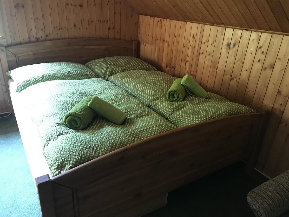 Penzion Alenka Špindlerŭv Mlýn Luaran gambar